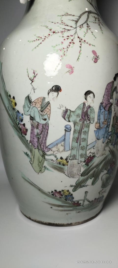 古玩陶瓷民國(guó)粉彩仕女圖瓶拍賣，當(dāng)前價(jià)格3500元