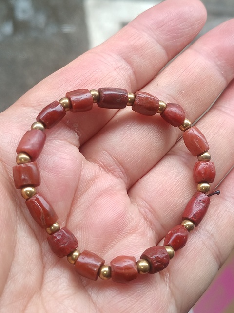 古玩玉器戰漢天然紅瑪瑙珠串（標的一小串價格）拍賣，當前價格1800元