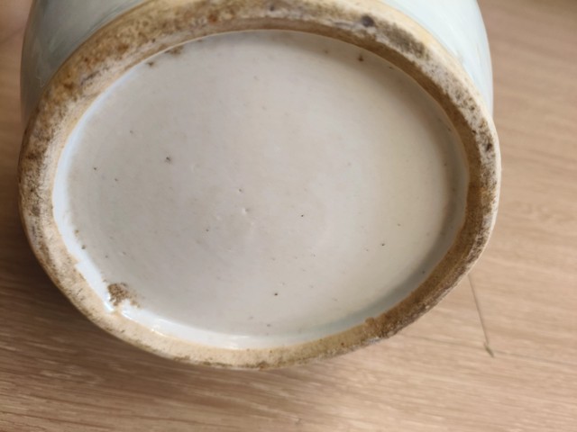 古玩陶瓷民國粉彩瓶真品鑒賞圖