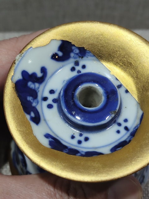 古玩陶瓷云龍紋燭臺真品鑒賞圖