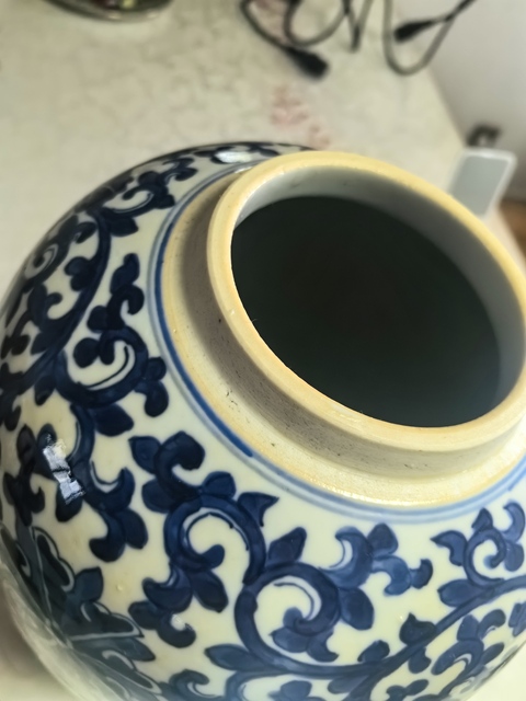 古玩陶瓷清光緒 青花纏枝蓮冬瓜罐真品鑒賞圖