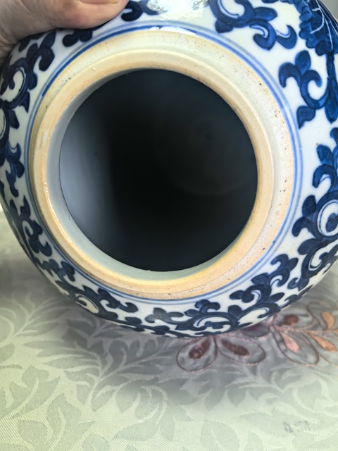 古玩陶瓷清光緒 青花纏枝蓮冬瓜罐真品鑒賞圖