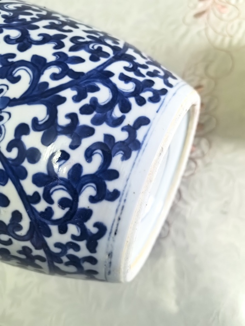 古玩陶瓷清光緒 青花纏枝蓮冬瓜罐真品鑒賞圖