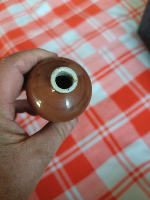 古玩陶瓷紅釉抱月瓶拍賣,當前價格8800元