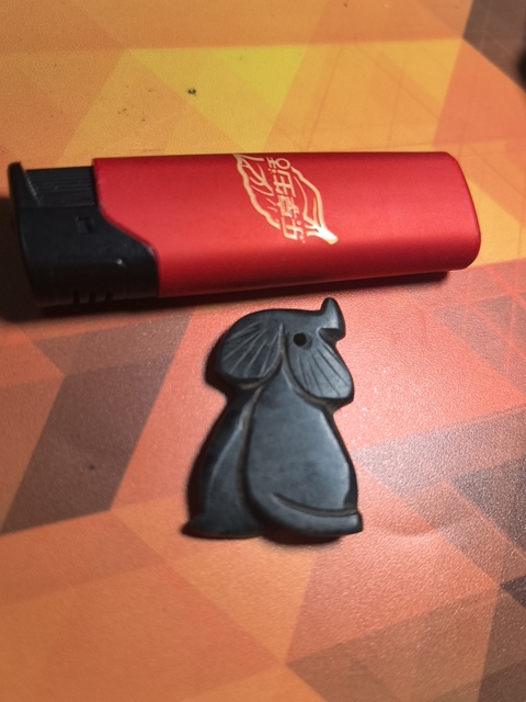 古玩玉器獨山玉雕“瓜果墜”真品鑒賞圖