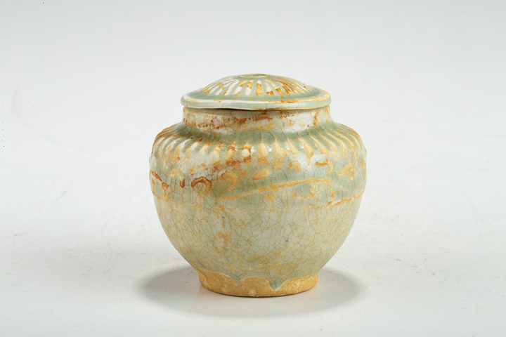 古玩陶瓷宋元·青白釉模印花卉紋蓋罐真品鑒賞圖