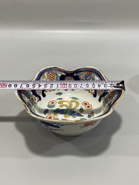 古玩陶瓷民國青花五彩花口碗真品鑒賞圖