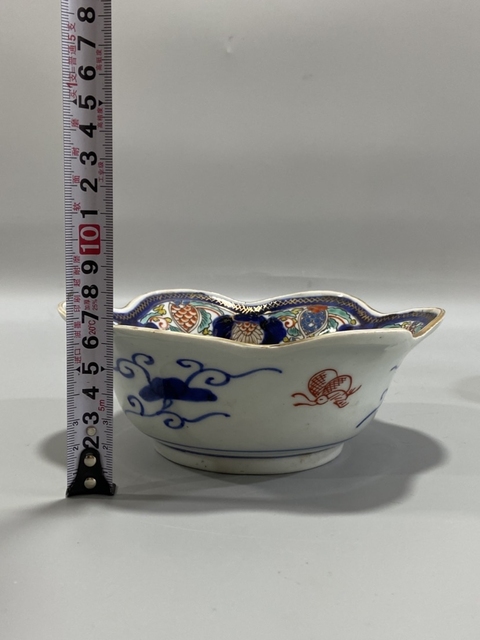 古玩陶瓷民國青花五彩花口碗真品鑒賞圖