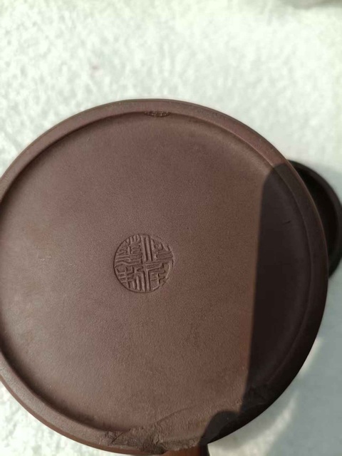 古玩陶瓷堆花卉紋紫砂壺真品鑒賞圖