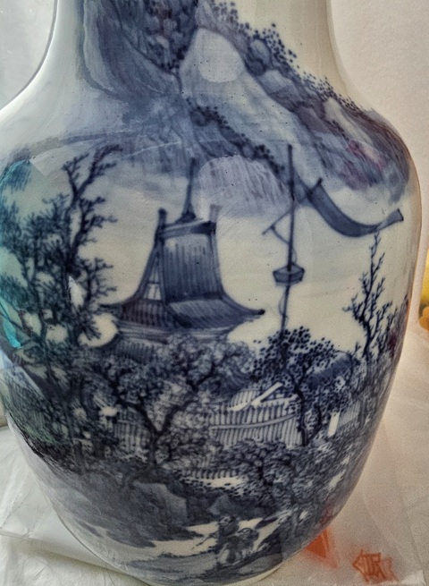 古玩陶瓷晚清?宣得年制款青花人物山水洗口瓶（超細路）拍賣，當前價格3500元