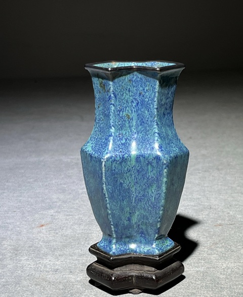 古玩陶瓷爐鈞釉方圣瓶真品鑒賞圖