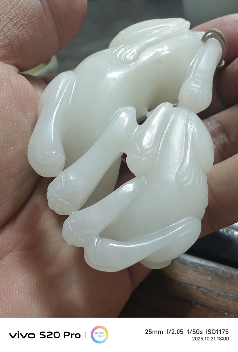 古玩玉器玉犬真品鑒賞圖