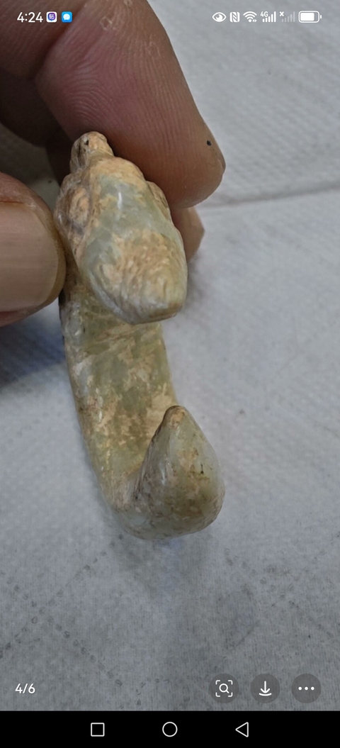 古玩玉器仿“紅山文化”c形龍真品鑒賞圖