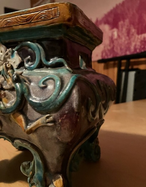 古玩陶瓷化華彩雕刻龍紋四方爐真品鑒賞圖