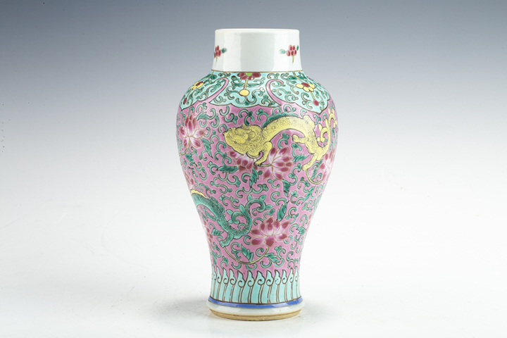 古玩陶瓷清中·粉彩穿花龍紋雞腿瓶真品鑒賞圖