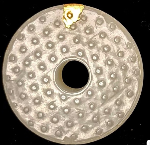 古玩玉器和田玉雕“卷云紋璧”真品鑒賞圖