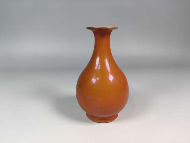 古玩陶瓷晚清民國珊瑚紅描金花卉紋玉壺春瓶真品鑒賞圖