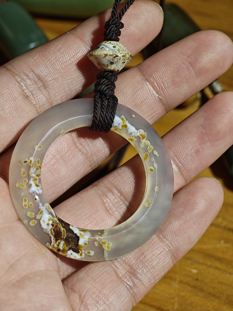 古玩玉器戰國斜楞環真品鑒賞圖