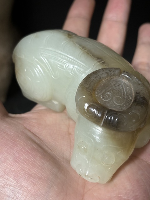 古玩玉器商代風格和田玉牛手把件拍賣，當前價格268元