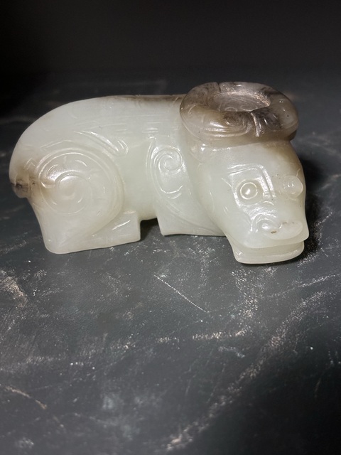 古玩玉器商代風格和田玉牛手把件拍賣，當前價格268元