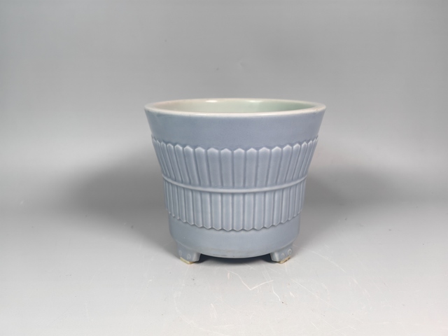 古玩陶瓷民國天藍釉竹節包袱紋花盆真品鑒賞圖