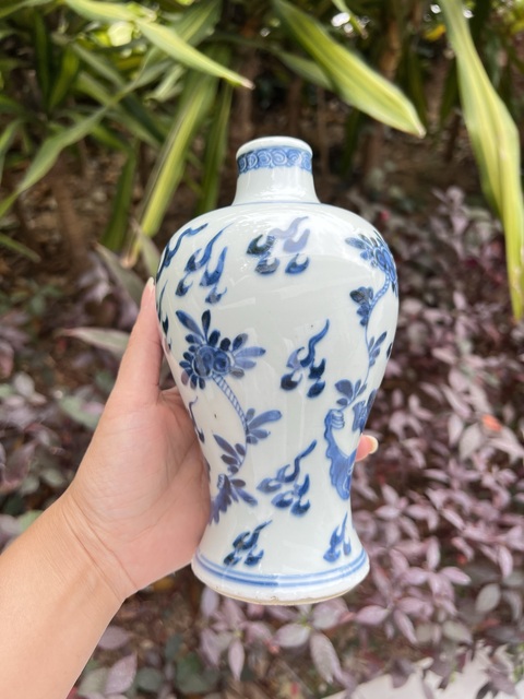 古玩陶瓷青花梅瓶真品鑒賞圖