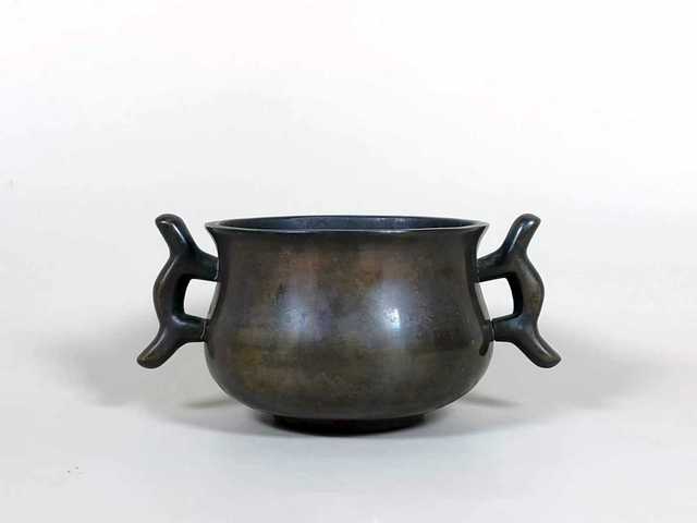 古玩銅器清代戟耳簋式爐 銅爐 宣德爐真品鑒賞圖