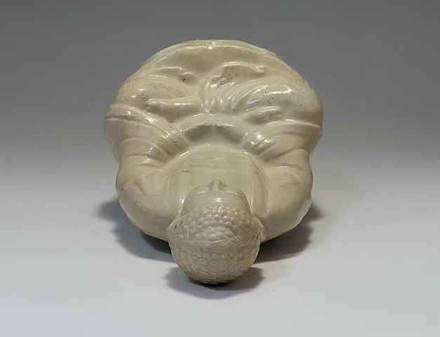 古玩陶瓷白釉佛造像真品鑒賞圖