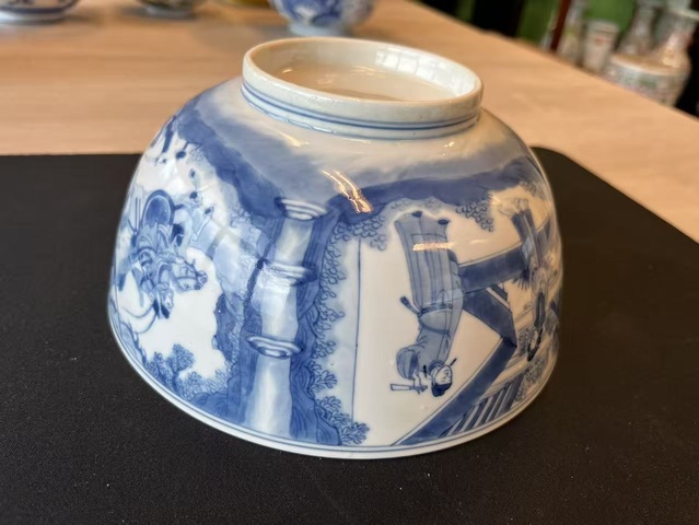 古玩陶瓷青花人物紋碗真品鑒賞圖