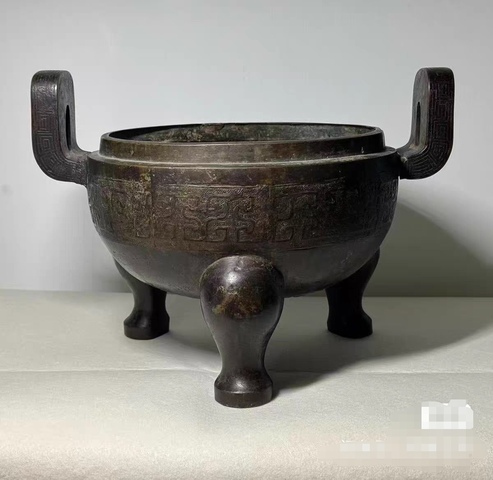 古玩銅器鼎真品鑒賞圖