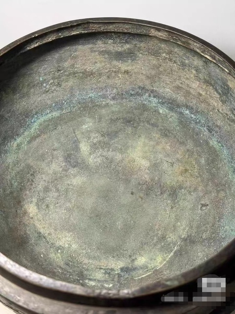 古玩銅器鼎真品鑒賞圖