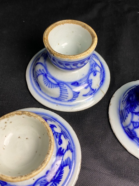 古玩陶瓷（清庫存騰地方）清中期花卉紋青花高足盤拍賣，當前價格588元