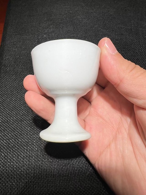 古玩陶瓷(精品釉水)德化窯白釉高足杯拍賣，當前價格0元