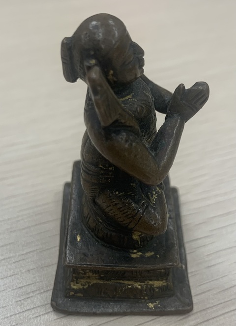 古玩銅器銅帕拉風(fēng)格造像真品鑒賞圖