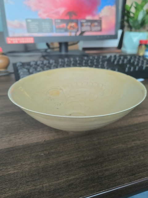 古玩陶瓷青白釉娃娃碗真品鑒賞圖