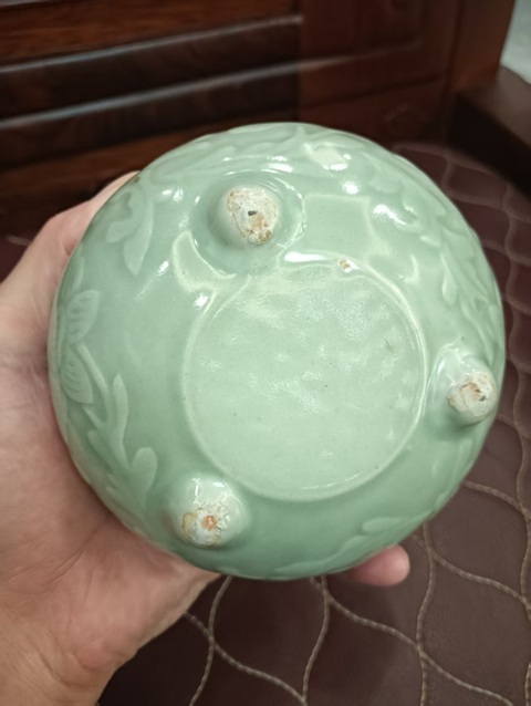 古玩陶瓷豆青釉三足香爐拍賣，當前價格5555元