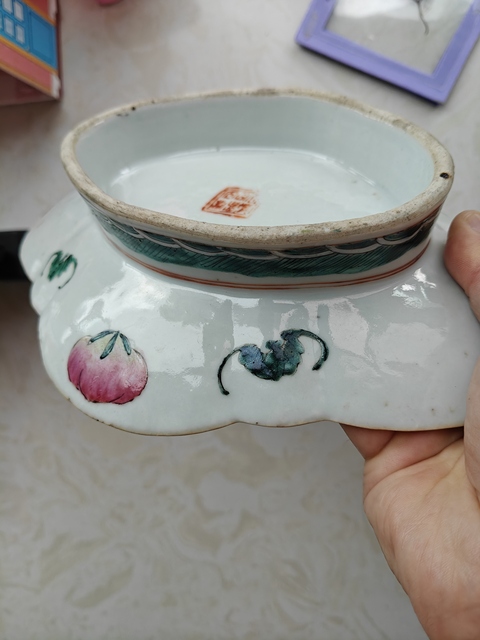 古玩陶瓷粉彩花卉花鳥海棠貢盤真品鑒賞圖