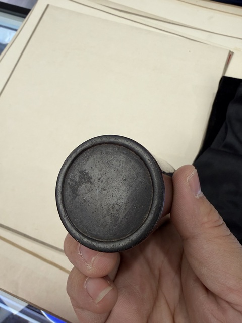 古玩雜項老紅木筆筒真品鑒賞圖