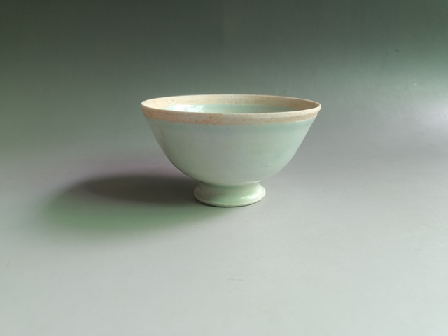 古玩陶瓷南宋湖田窯影青釉高足茶盞拍賣,當前價格5000元