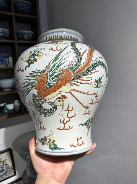 古玩陶瓷龍鳳紋斗彩將軍罐真品鑒賞圖