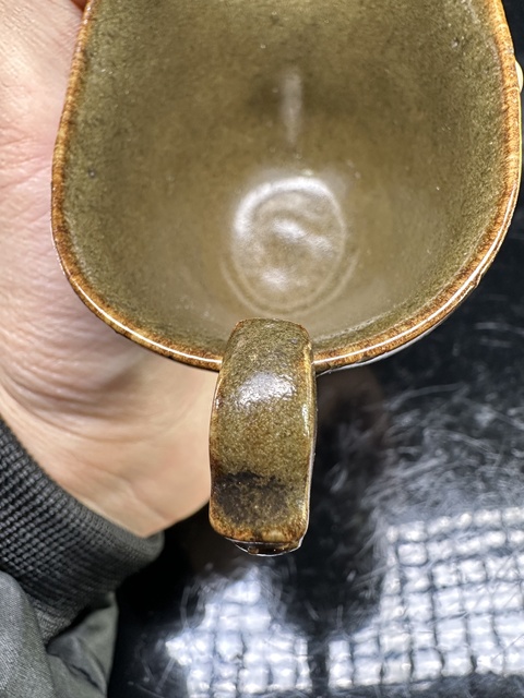 古玩陶瓷茶葉末釉描金夔龍紋爵杯真品鑒賞圖