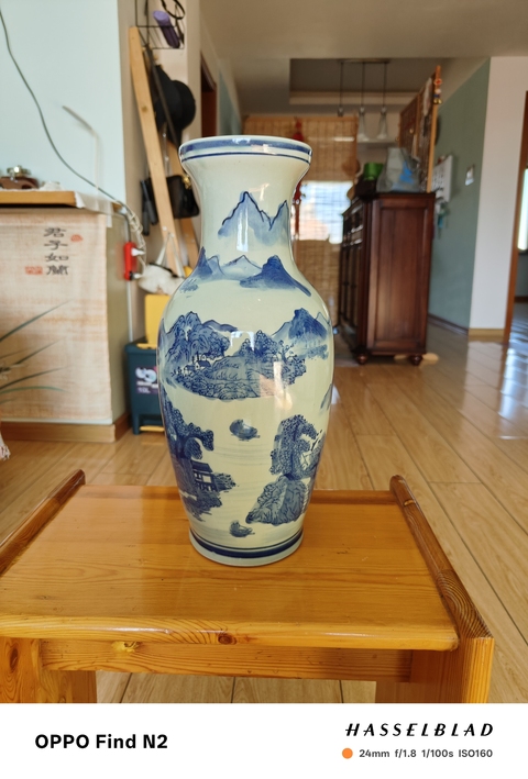 古玩陶瓷青花山水人物盤口瓶真品鑒賞圖