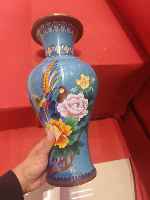 古玩陶瓷銅胎掐絲琺瑯花鳥紋觀音瓶真品鑒賞圖