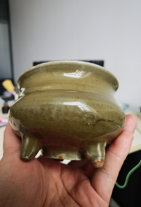 古玩陶瓷龍泉青瓷鬲式爐真品鑒賞圖