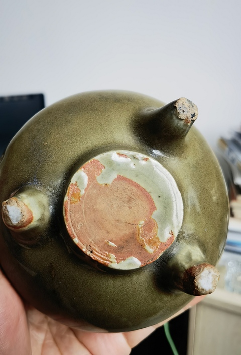 古玩陶瓷龍泉青瓷鬲式爐真品鑒賞圖