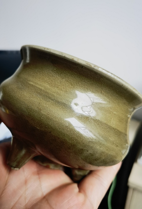 古玩陶瓷龍泉青瓷鬲式爐真品鑒賞圖