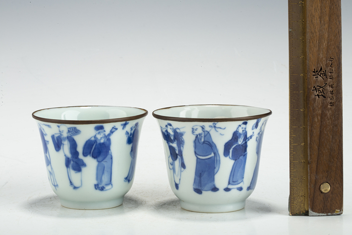 古玩陶瓷清晚·青花八仙人物紋杯一對真品鑒賞圖