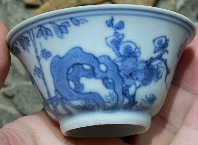 古玩陶瓷青花花鳥紋杯碟真品鑒賞圖