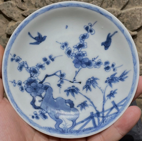 古玩陶瓷青花花鳥紋杯碟真品鑒賞圖