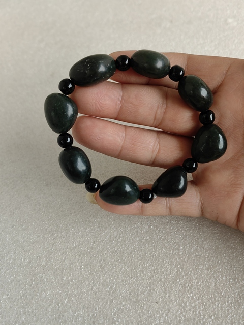 古玩玉器和田玉手串拍賣，當前價格398元